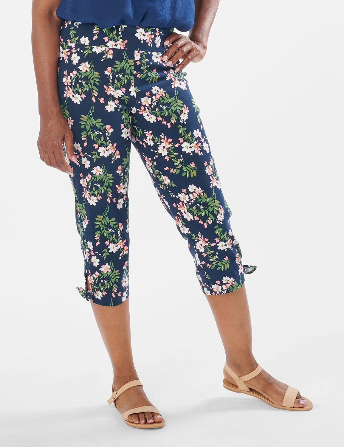 Printed Pull on Pants Tie Hem Capri