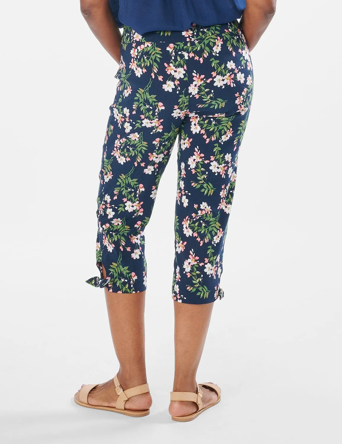 Printed Pull on Pants Tie Hem Capri